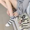 Calcetines de Barco de Doble Aguja para Mujer Primavera y Verano Nuevos Lindo Etiqueta de Tela de Oso Calcetines Cortos de Corte Bajo para Mujer Calcetines a Rayas de Moda para Niña