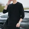 Camiseta masculina de manga comprida, camada interna de outono masculina, camiseta básica solta e elástica, camiseta masculina estampada estilo coreano ins