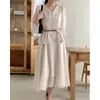El tamaño ha sido actualizado. Vestido de gasa semitransparente elegante con cuello en V, estilo chic coreano y francés, falda de longitud media con cinturón
