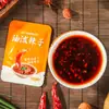 Óleo de Pimenta Picante Yuermei 15g Óleo Vermelho Pimenta Óleo para Pratos Frios Pimenta Picante Sacola de Pimenta para Delivery