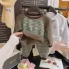 Conjunto de Ropa Interior para Niños Niños Ropa Versátil de Otoño Ropa para el Hogar Niñas Pantalones de Otoño Ropa Interior Cálida Niños Pequeños Pijamas Venta al por Mayor