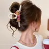 Presilha Grande de Tubarão Única e Bonita para Cabelo, Adequada para Cabelos Grossos, com um Toque de Luxo e Requinte, Acessório de Penteado