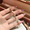 Novo Pulseira de Flores e Estrelas em Formato de Diamante Exquisito da Tiktok, Joia de Pulseira Versátil de Nicho de Luxo para Mulheres