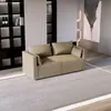 Sofá de Couro Lavável com Arranhador de Gato Estilo Nórdico de Luxo Leve, Modelo Popular para Lojas de Roupas, Sofá de Três ou Quatro Lugares para Apartamentos Pequenos e Apartamentos de Aluguel