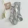 Calcetines de Algodón para Bebé de Longitud Media para Primavera y Otoño, Calcetines Sueltos de Color Sólido con Moño para Bebés de 0 a 1 Año, Calcetines de Longitud Media Estilo Princesa Coreana