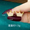 Brincos de Coroa de Zircônia Estilo Casual, Luxuosos Brincos de Coroa Vazados em Ouro de Areia Vietnamita, Joias Duradouras