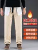 Pantalones Vaqueros de Lana de Cordero de Invierno para Hombre Forrados de Polar Engrosados Sueltos de Pierna Recta Cálidos Pantalones de Hombre Pantalones de Papá de Mediana Edad Ropa de Exterior