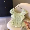 Foto Real~ Camisa Floral de Manga Curta com Babados Estilo Francês, Expondo a Clavícula, para Mulheres, Verão 2026, Top Slim
