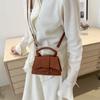Bolsa de sela texturizada vintage da moda feminina, nova moda verão 2024, bolsa casual com axila, bolsa transversal