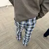 Como chegamos a isso Calça Xadrez Azul Bordada para Homens e Mulheres Verão Fina Estilo Americano Calça Fitness Perna Reta Levemente Flare Calça Esportiva