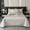 Novo Modelo 2024 Conjunto de Cobertura de Cama de Seda Refrescante, Tapete Refrescante, Conjunto de Três Peças de Cobertura de Cama de Tencel
