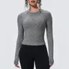Nuevo top de yoga redondo sin costuras transfronterizo, camiseta deportiva transpirable de manga larga personalizada para mujer para exteriores, venta al por mayor de ropa para fitness