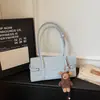 Bolso Cruzado 2025 Bolso de Mujer Más Vendido Bolso de Hombro Versátil Bolso de Mano de Moda Casual Bolso Cuadrado Pequeño Bolso Sencillo para el Trabajo Debajo del Brazo