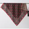 Pañuelo cuadrado de terciopelo de doble cara, dos tonos, estampado de leopardo, de alta gama, vintage de los 90, chal cálido para mujer, pañuelo de cuello de lujo ligero