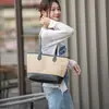 Bolso Tejido de Paja para Mujer 2025 Nuevo Versátil Simple Bolso de Hombro Bolso Tote de Gran Capacidad Bolso Tejido Bolso de Playa Portátil