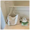 Bolsa Grande Capacidade High-End Retrô Feminina 2026 Primavera/Verão Nova Mochila Versátil para o Dia a Dia Bolsa Tote Diária