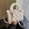 Bolsos Pequeños de Comercio Exterior Transfronterizo 2026 Nuevos Bolsos para Mujer Moda Europea y Americana Estilo Lady Dior Bolsos Pequeños de Hombro Cruzados Estilo Chanel