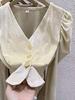 Elegante Camisa Francesa para Mujer Primavera Diseño de Alta Gama Top Corto de Terciopelo Dorado Manga Larga Cuello en V Camisa de Manga Abullonada