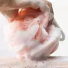 Ventas Directas de Fábrica 30g Bola de Baño Suave Flor de Baño Red de Espuma Depurador de Espalda Esponja de Baño Artículos de Baño Venta al por Mayor