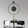 Reloj de Pared Minimalista para Sala de Estar Estilo Español, Reloj Moderno de Lujo Ligero Silencioso con Diseño Silencioso