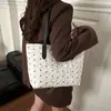 Bolso de Hombro Grande de Gran Capacidad Transfronterizo Invierno 2026 Lujo Nueva Moda Versátil Simple Casual Elegante