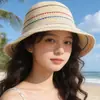Chapéu de Palha Dobrável Listrado Colorido para Mulheres, Chapéu de Sol Estilo Férias na Praia e Litoral, Chapéu de Pescador Respirável Vazado para Afinar o Rosto