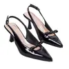 Salto Alto Fino de Moda Luxo Leve Estilo Europeu e Americano com Laço Simples e Design Vazado, Sapatos Femininos Elegantes com Tira no Tornozelo e Abertura Baixa