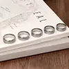 Anillos para Hombre con Acabado de Alta Gama, Diseño Moderno y Único, Mismo Estilo que las Influencers Femeninas, Artesanía Robusta, No se Desvanecen, Ajustables, Accesorio Elegante
