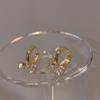 Exquisitos Aretes de Nicho con Lazo de Zirconio Nicho Lujo Accesible de Alta Gama Elegante Estilo Diosa Aretes Simples Versátiles para Mujer