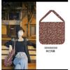 Bolso de lona con estampado floral fresco de Dongdaemun, estilo coreano, para mujer, estilo urbano, combinable, para debajo del brazo, precio unitario, gran capacidad.