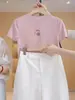 Camiseta de Manga Curta com Camélia Francesa Feminina Verão Nova Gola Meia-alta Elegante Versátil Slim Fit Top Suéter de Seda Gelada