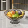 Frutero de patas altas para sala de estar de casa, mesa de centro, lujo ligero, cuenco de frutas drenante de alta calidad, modelo nuevo 2026, plato para exhibir dulces y bocadillos