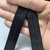 Variedade em estoque de embrulho dobrado ao meio com 2 cm de espessura com tira de embrulho de nylon para punho de jaqueta de plumas elástico