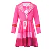 Halloween Descendentes 5 filme Traje de cosplay mesmo estilo da Chapeuzinho Vermelho vestido rosa traje de cosplay para palco performance cosplay transfronteiriço