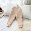 Calças Quentes Infantis Outono e Inverno Novo Uniforme Escolar Artefato Calças de Algodão para Meninos Leggings para Meninas Calças Infantis de Estudante