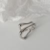 E5083 clip para oreja geométrico S925 plata de ley simple estilo europeo y americano nicho exagerado clip para oreja de línea irregular femenino