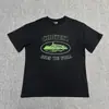 Venta a largo plazo de la serie Corteiz Devil Island, con un estampado de logo de letras en una camiseta de cuello redondo y manga corta, un estilo de algodón ajustado para ventas transfronterizas
