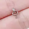 Pendiente de aleación de titanio F136 de un solo taladro, clavo para cartílago de la oreja en forma de serpiente, clavo para labio, anodizado, joyería para perforación de cuerpo de titanio G23