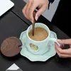 Taza de bronce de personalidad de alto valor taza de café con relieve creativo taza de agua para pareja grabada con tapa logo personalizado
