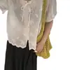 2026 Novo Estilo Exquisito de Verão Coreano Dongdaemun Elegante Blusa Doce de Renda Bordada com Cadarço de Manga Curta para Mulheres