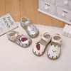 Sandalias para Bebé Niña 2026 Verano Nueva Moda Casual Lindas Zapatos Cerrados para Niños Pequeños Sandalias de Pequeña Princesa