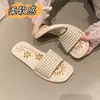 Moda Casual de Mujer Verano Nuevo Estilo 2025 Pantuflas sin Cordones para el Hogar Interior Pantuflas sin Cordones de Suela Plana Venta al por Mayor