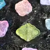 Nuevo Estilo Vidriado Translúcido Nube Propicia Forma de Diamante Ruyi Cuentas con Agujero Pasante Pulsera DIY Pasador Colgante Colgante para Joyería Venta al por Mayor