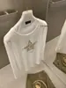ENEN2026 Outono Estilo Coreano Preguiçoso Estampa de Leopardo Estrela de Cinco Pontas Solta Leve Gola Redonda Manga Longa Camiseta Feminina E11151