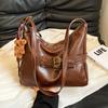 2025 Bolso Casual de Color Sólido de Gran Capacidad Estilo Coreano Recién Llegado Estilista Retro Hombro Axila Portátil Cruzado