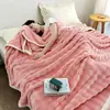 Manta de Felpa de Conejo Lujo Ligero Doble Capa Engrosada Multifuncional Color Sólido Manta de Terciopelo de Leche Manta Cubierta para Siesta en Aire Acondicionado Venta al por Mayor