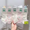 Meias Femininas Novas para Outono e Inverno, Meias para Estudantes de Canoa Média, Meias Esportivas Femininas Estilo Coreano de Canoa Média, Meias Esportivas de Algodão Fofas e Versáteis