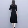 Vestido de color liso con cuello polo y manga larga de estilo temperamento elegante para mujer primavera otoño ropa de madre falda de línea A de longitud media ceñida a la cintura transfronterizo