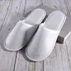 Pantuflas Desechables de Lujo Cinco Estrellas para Casas de Huéspedes, Hoteles, Hospitalidad en el Hogar, Viajes, Antideslizantes, Engrosadas, Uso Especial al por Mayor