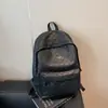 Mochila Multibolsillos 2025 Nueva Mochila de Gran Capacidad Casual Viaje Bolsa con Forma de D Viaje Ligero Resistente a Manchas Versátil